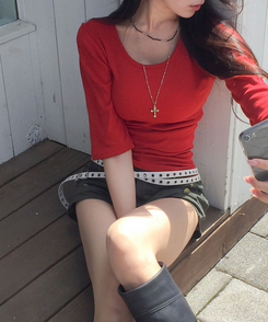 딥딥 라운드넥 슬림 7부 티셔츠 레드