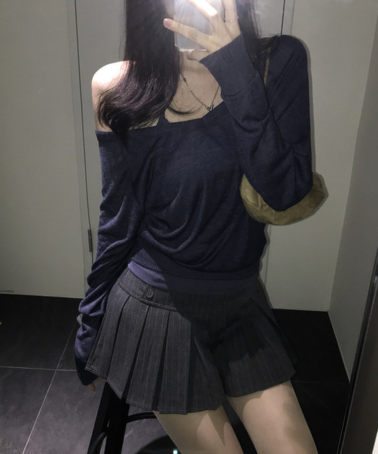 ディープVシアーラグラントレーナー NAVY