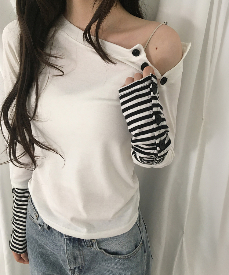 アシメボタンボーダースリム長袖Tシャツ IVORY