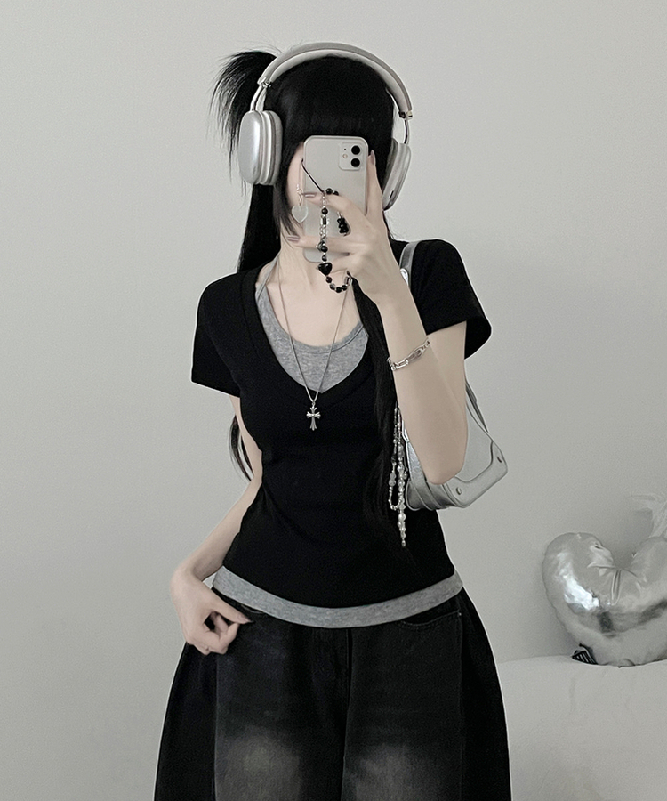 リボンホルターレイヤードVネックTシャツ(7color) BLACK