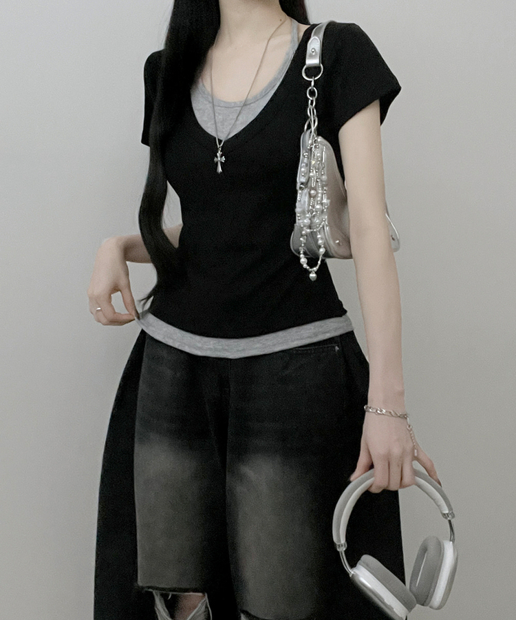 リボンホルターレイヤードVネックTシャツ(7color) BLACK