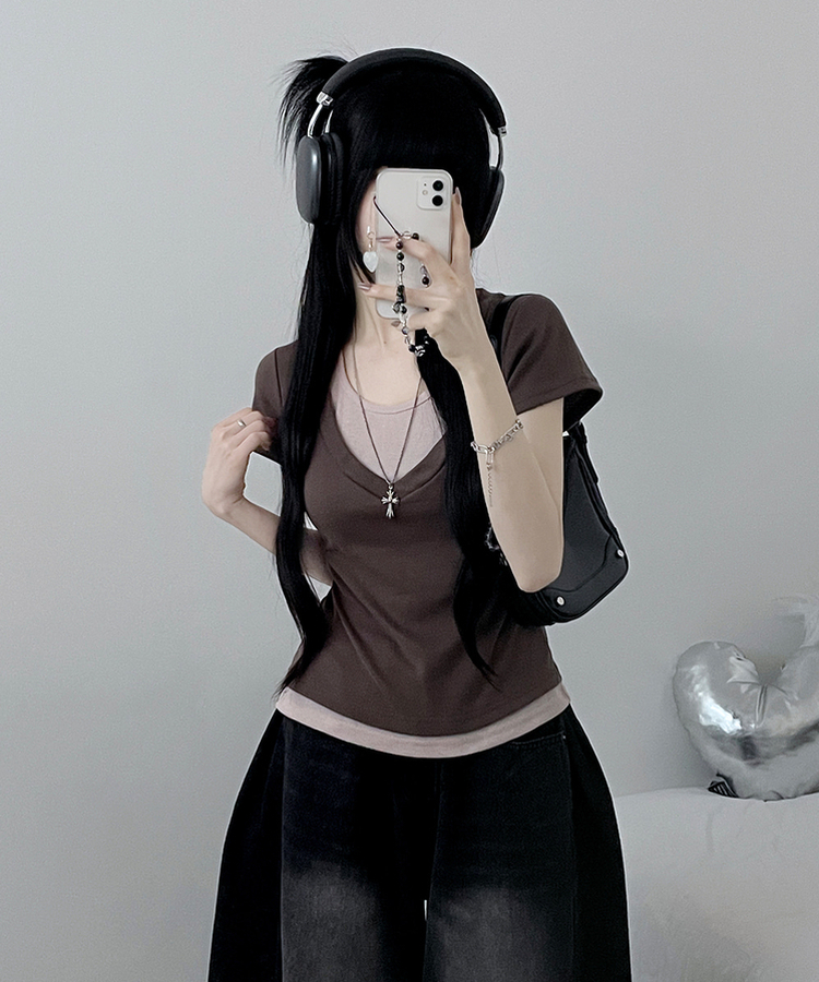 リボンホルターレイヤードVネックTシャツ(7color) MOCHA