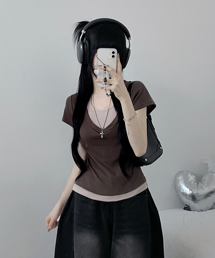 リボンホルターレイヤードVネックTシャツ(7color) MOCHA