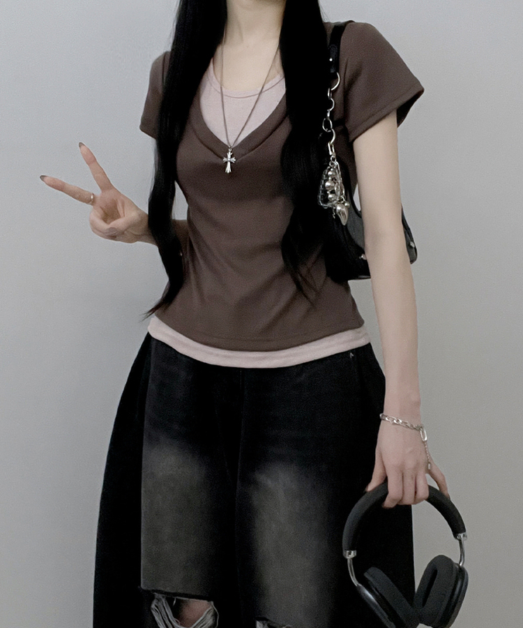 リボンホルターレイヤードVネックTシャツ(7color) MOCHA