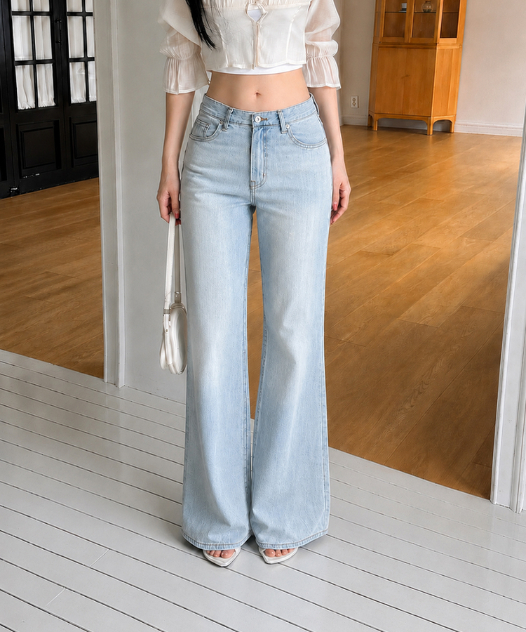 ローライズウォッシングセミブーツカットデニム LIGHT DENIM
