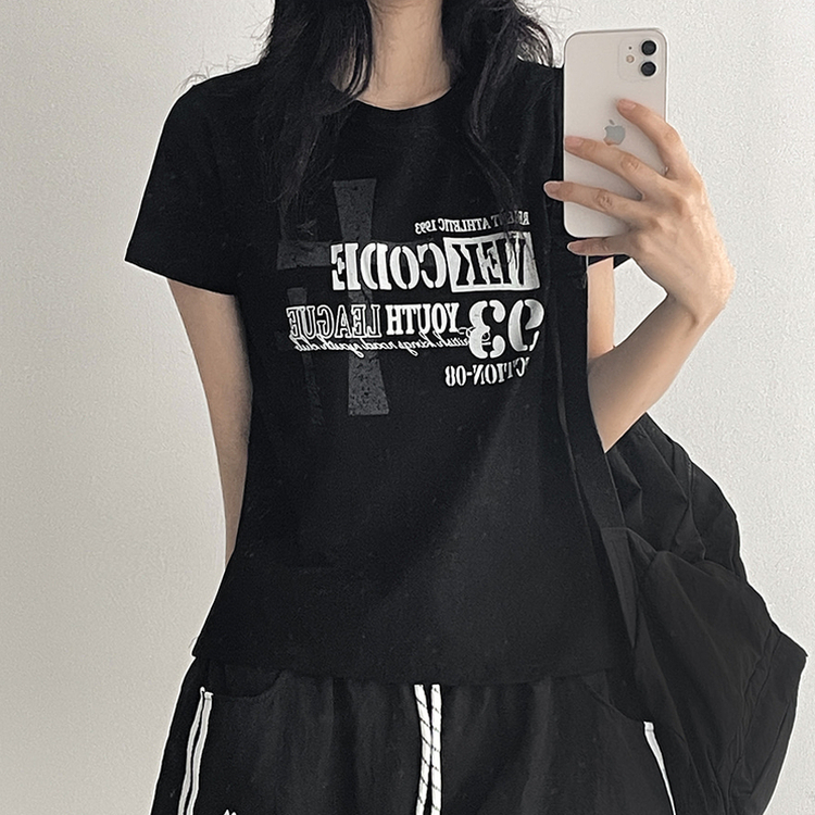 ビンテージレタリングクロップド半袖Tシャツ BLACK