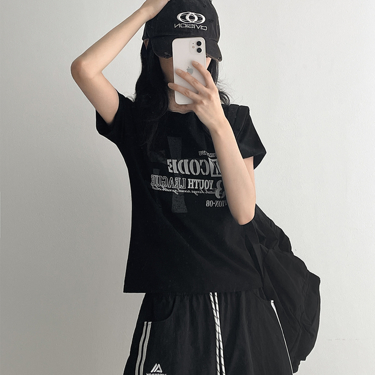 ビンテージレタリングクロップド半袖Tシャツ BLACK