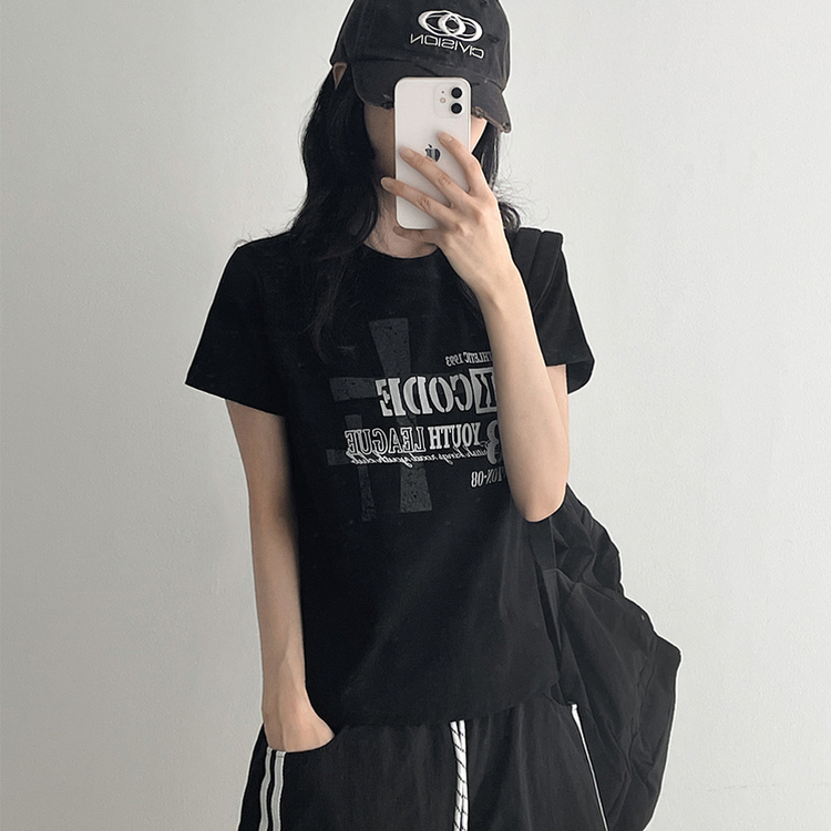 ビンテージレタリングクロップド半袖Tシャツ BLACK