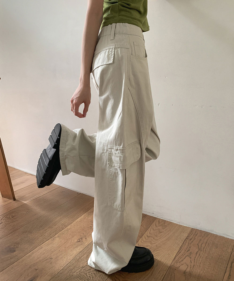 ローライズカーゴワイドパンツ CREAM