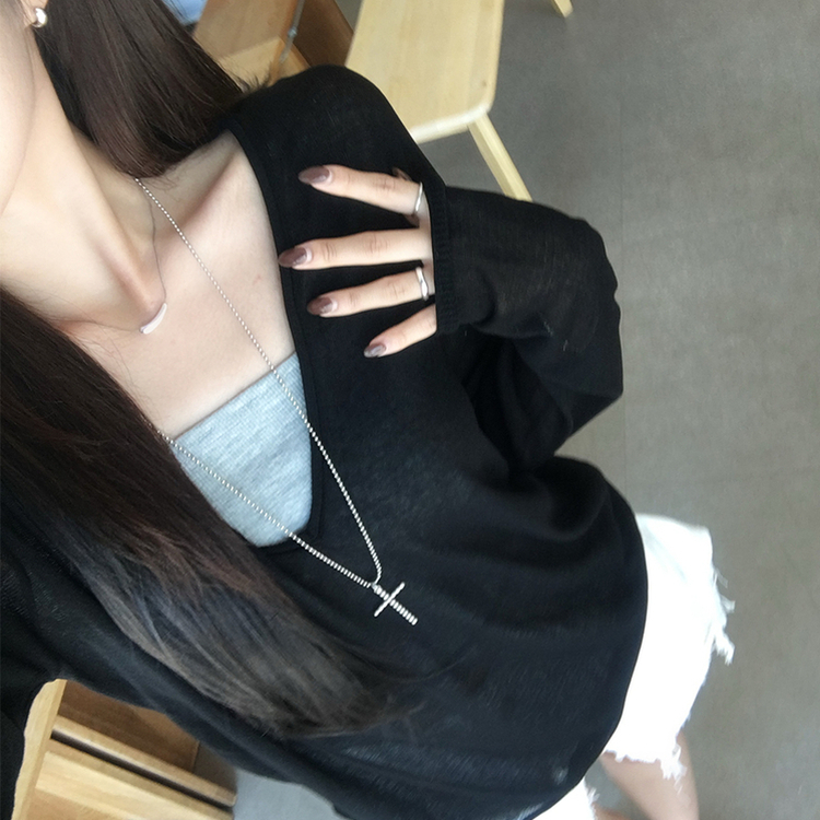 ディープVネックシアーレイヤード長袖ニット(5color) BLACK