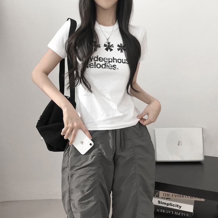 レタリングセミクロップ半袖Tシャツ WHITE
