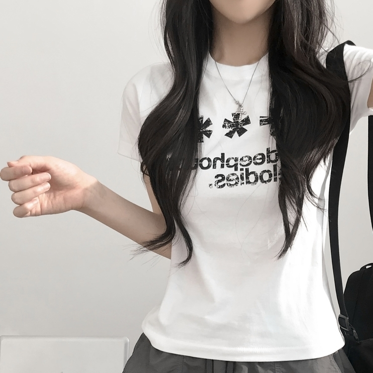 レタリングセミクロップ半袖Tシャツ WHITE