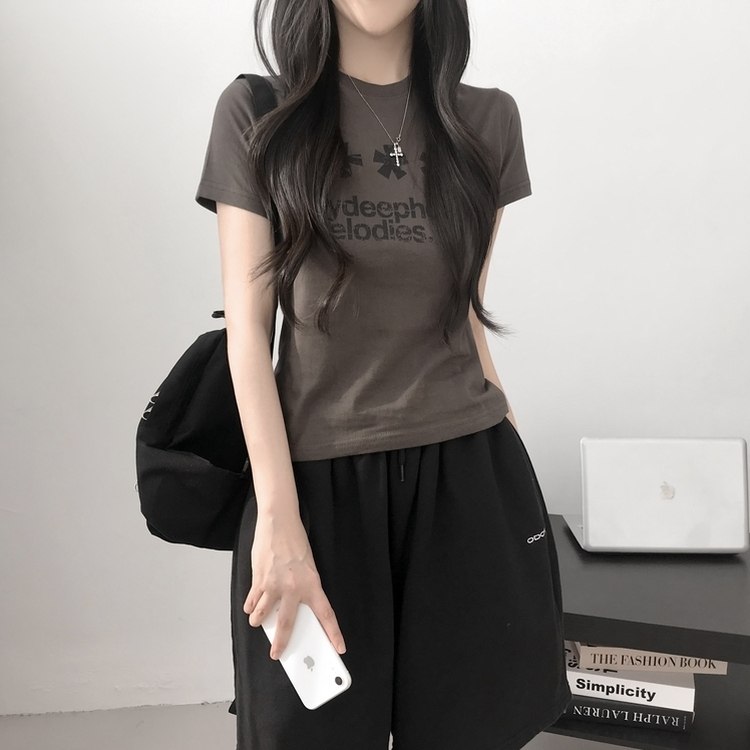 レタリングセミクロップ半袖Tシャツ KHAKI