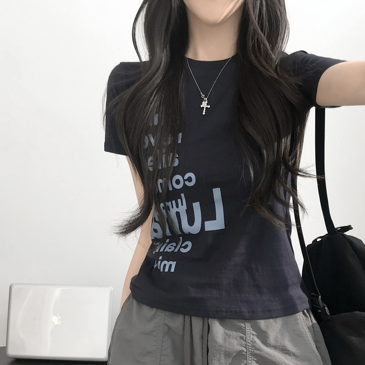 プリントセミクロップ半袖Tシャツ NAVY