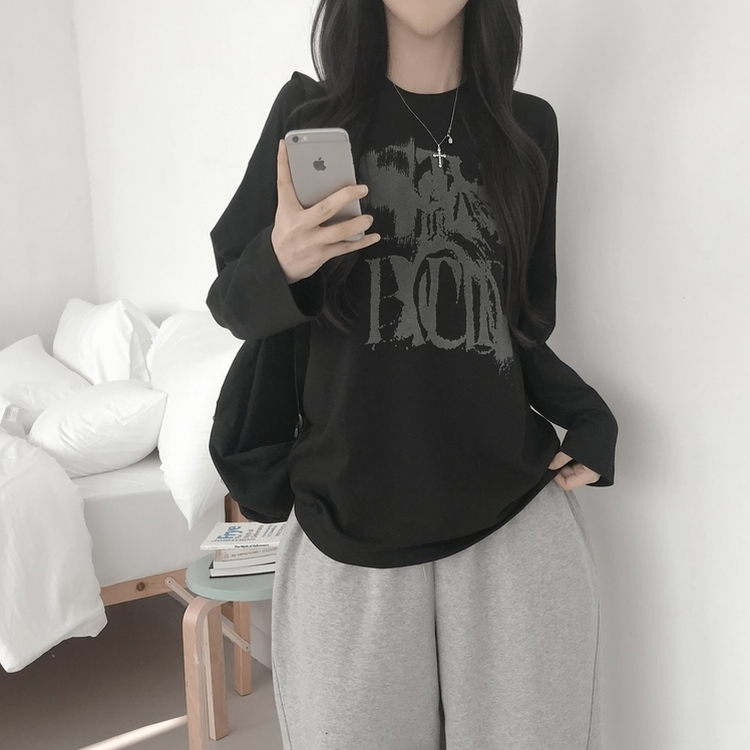 プリントルーズラウンドネック長袖Tシャツ BLACK
