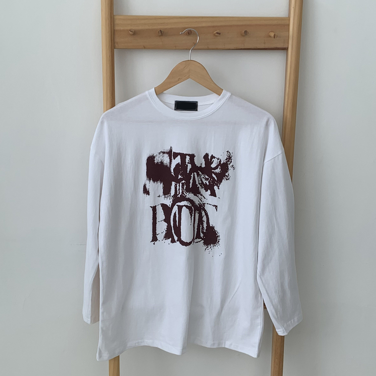 プリントルーズラウンドネック長袖Tシャツ