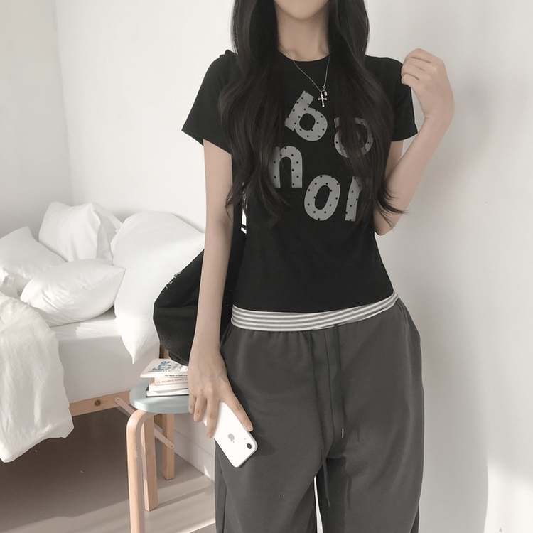 スタープリントセミクロップド半袖Tシャツ BLACK
