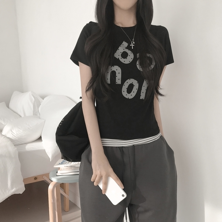 スタープリントセミクロップド半袖Tシャツ BLACK