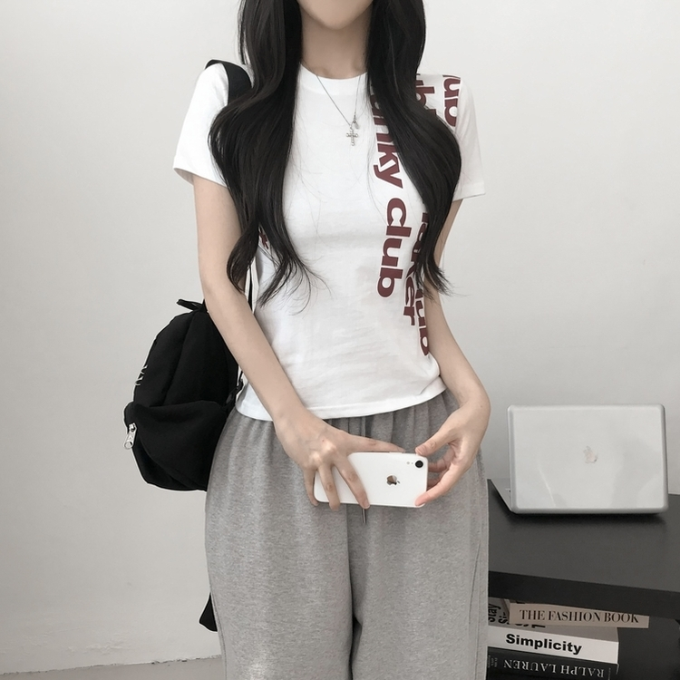 レタリングセミクロップド半袖Tシャツ WHITE