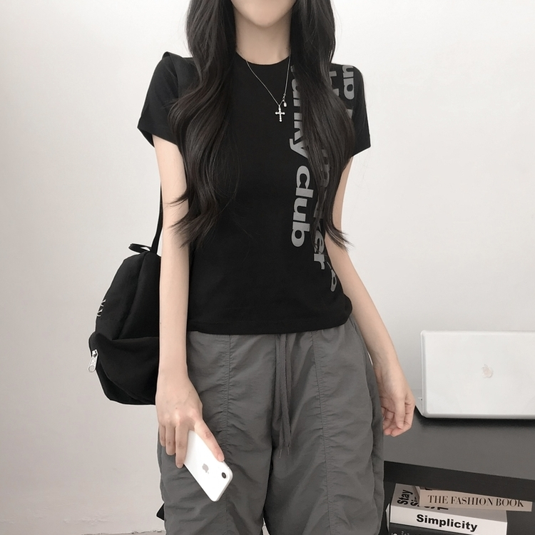 レタリングセミクロップド半袖Tシャツ BLACK