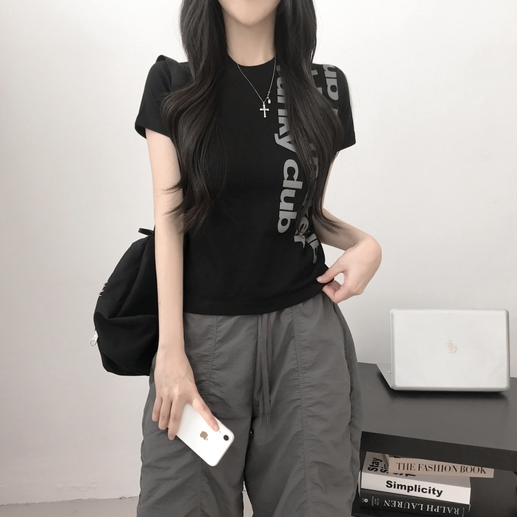 レタリングセミクロップド半袖Tシャツ BLACK