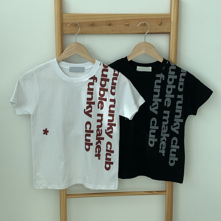 レタリングセミクロップド半袖Tシャツ