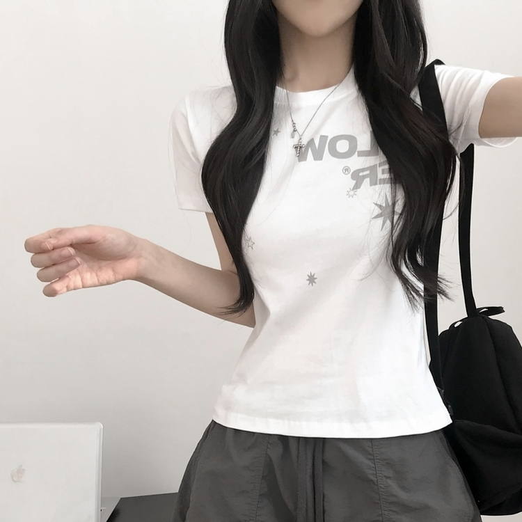 シンプルレタリングセミクロップド半袖Tシャツ WHITE