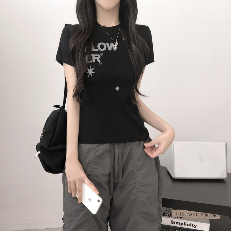 シンプルレタリングセミクロップド半袖Tシャツ BLACK