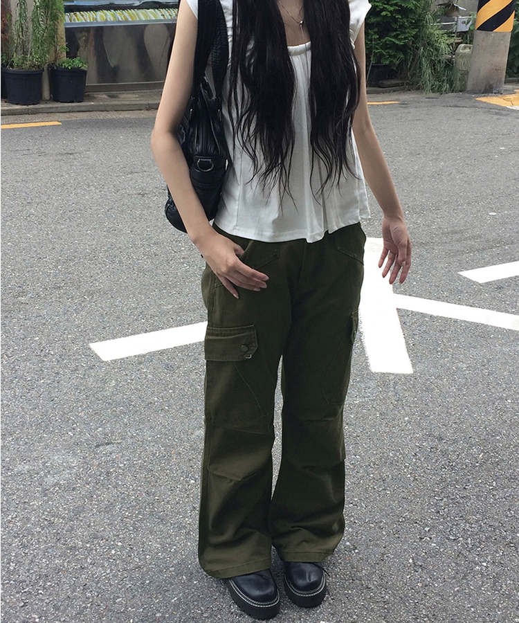 スタッズカーゴポケットブーツカットパンツ KHAKI