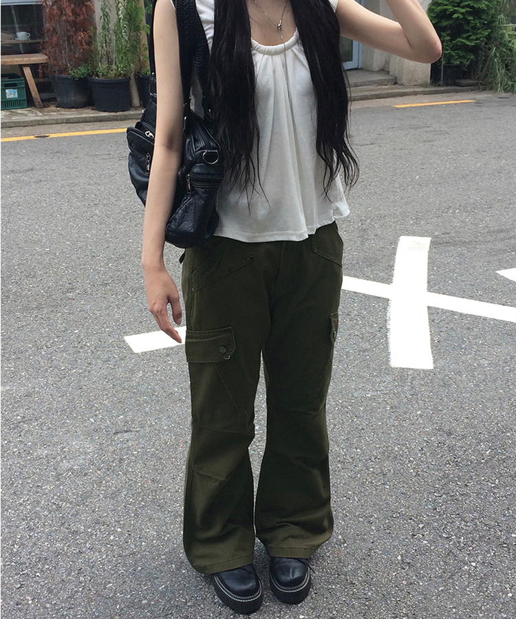 スタッズカーゴポケットブーツカットパンツ KHAKI