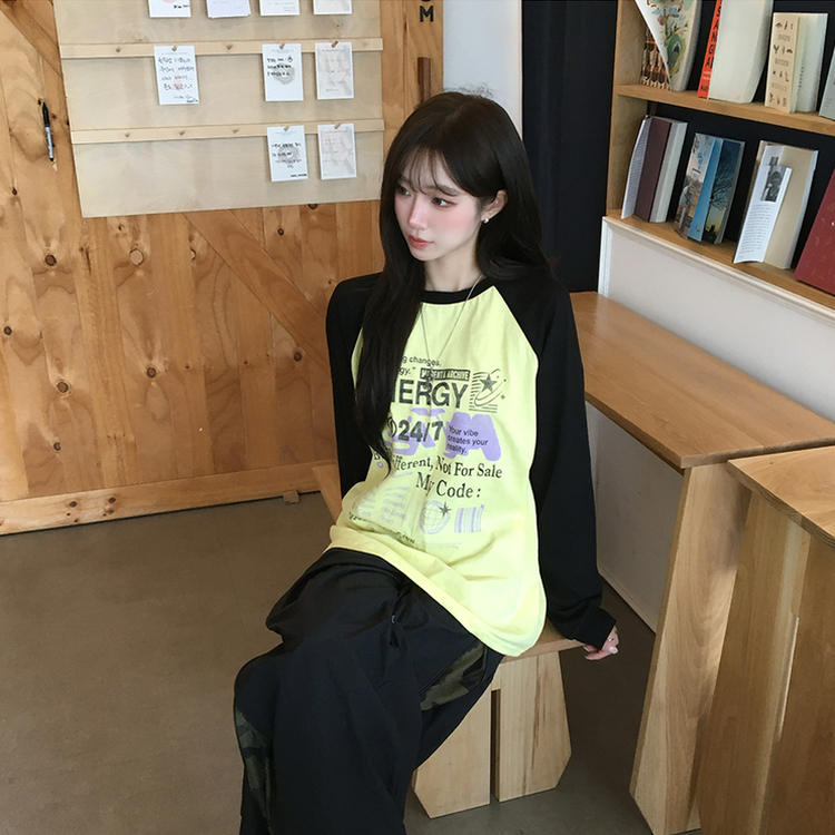 ラグランレタリング長袖Tシャツ LIGHT YELLOW