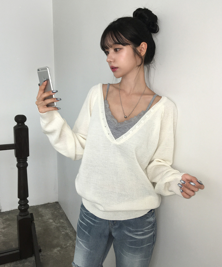 ルーズフィットディープVネックボタンニット(5color) IVORY