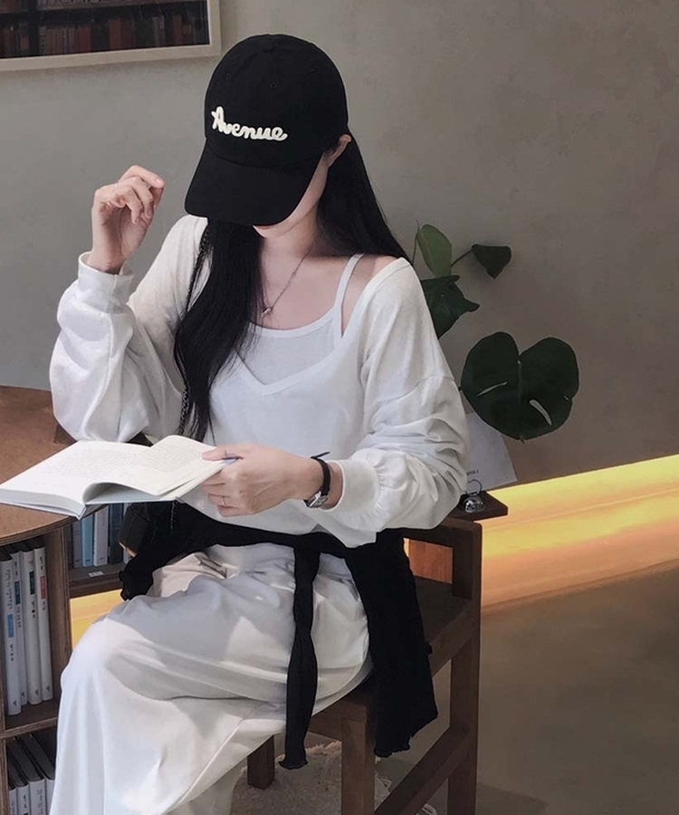 【SET】VネックスウェットTシャツ＋キャミソール IVORY