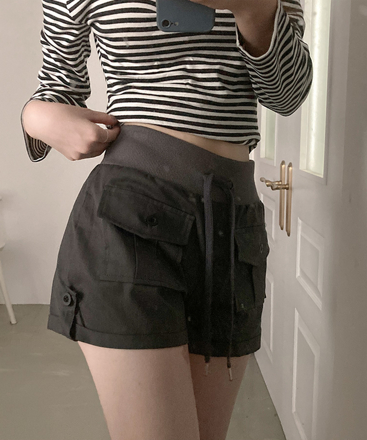 ロールアップカーゴショートパンツ CHARCOAL