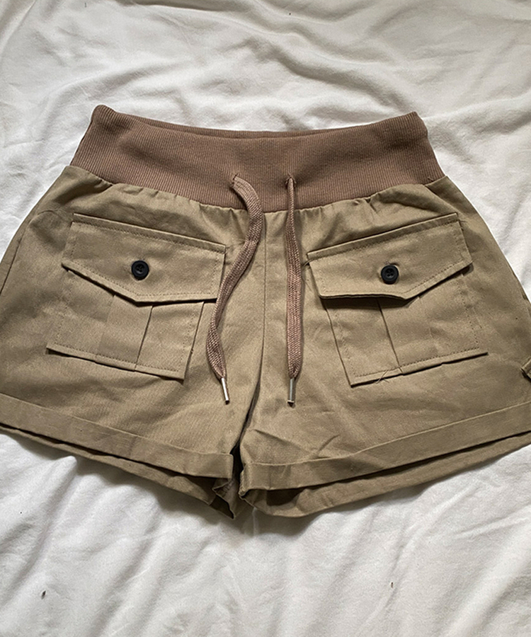 ロールアップカーゴショートパンツ