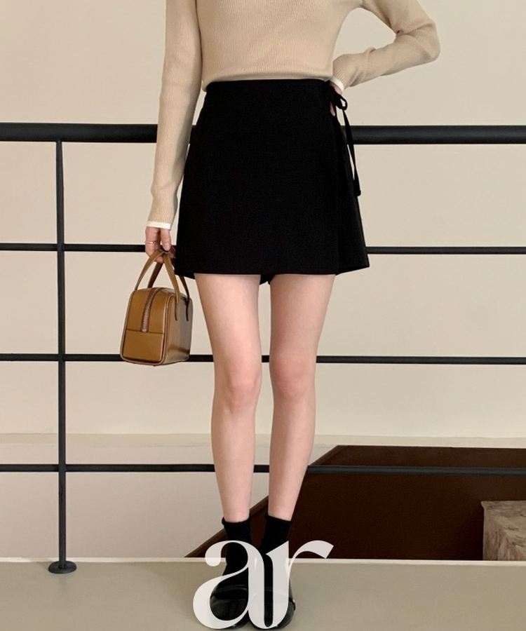 (韓国製)（国内製作）（楽ちんスカートパンツ）ラップスカート リボンストラップ ショーツパンツ BLACK