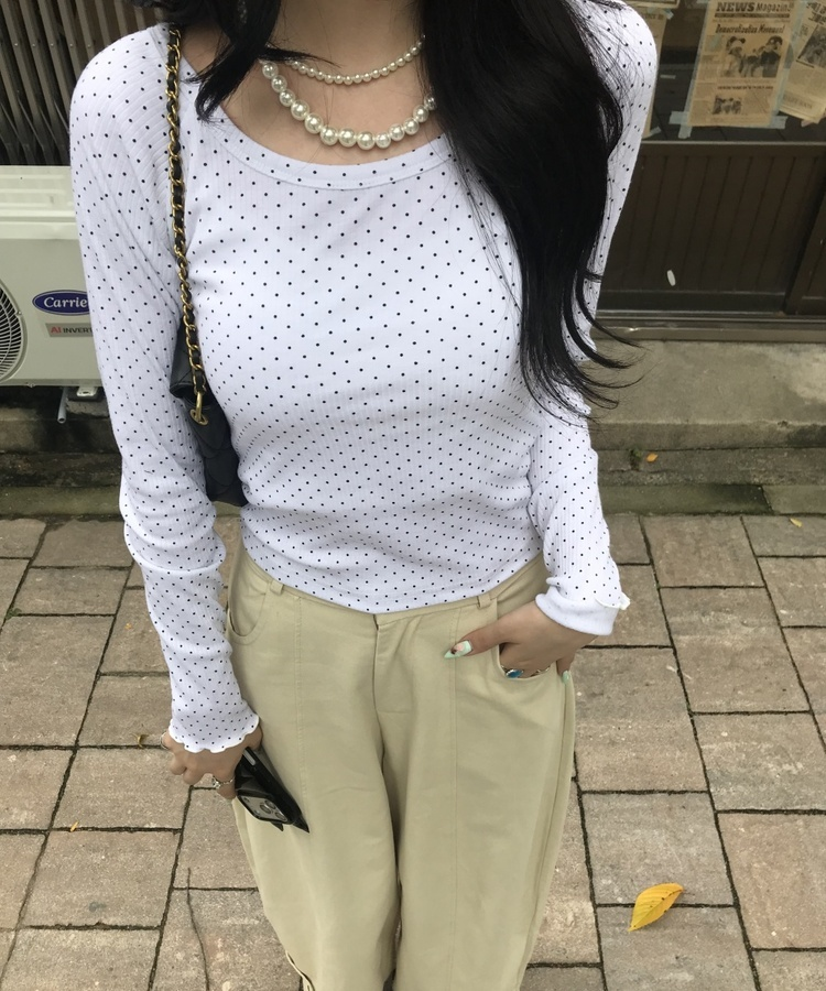 미니 도트 긴팔 골지 탑 화이트