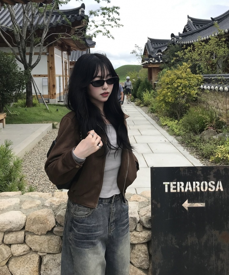 아일렛 티쳐츠 베이지