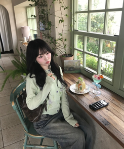 심플 스터드 숄더백 브라운