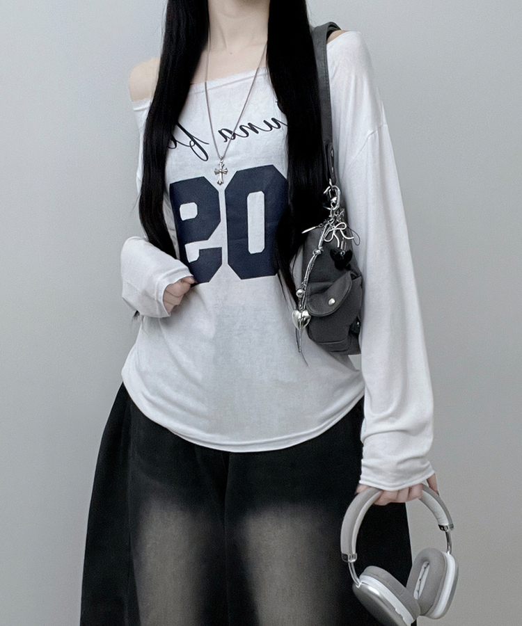 レタリングボートネックワンショルダーTシャツ IVORY