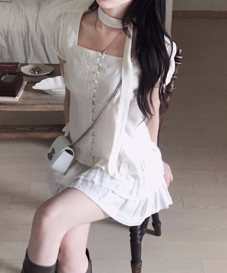 【マフラー付き】スクエアネックフリル半袖ブラウス IVORY