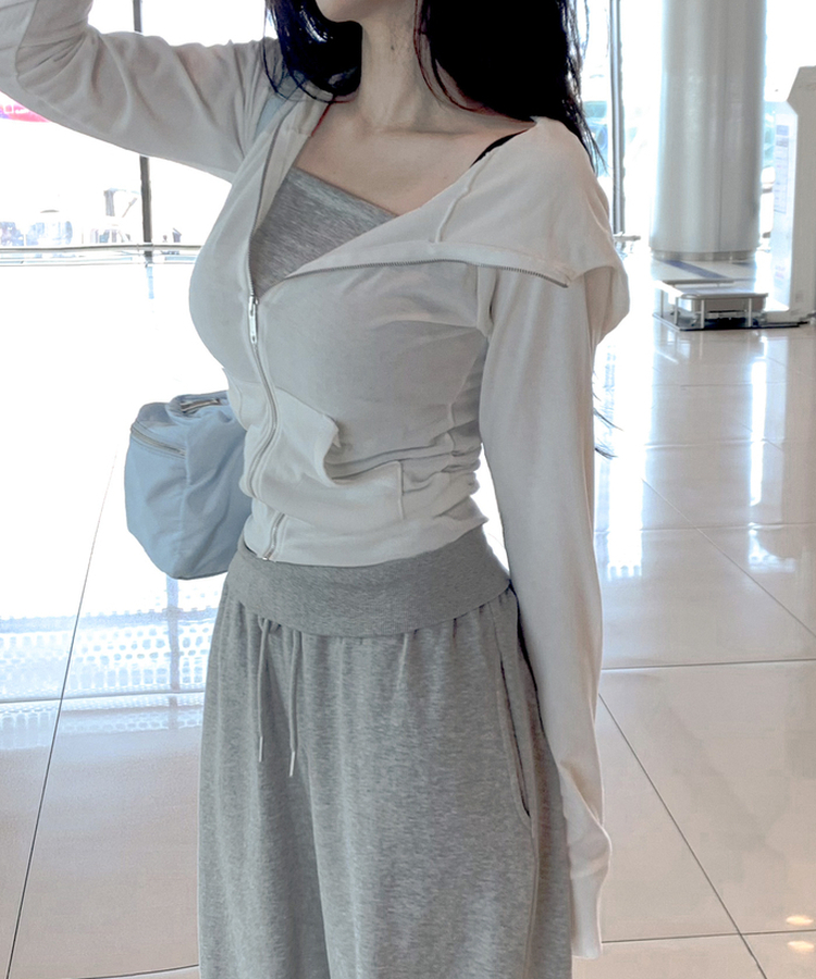 ハイネックスリムフィット長袖フードジップアップ IVORY