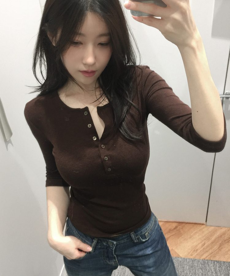 ボタンヘンリーネック七分袖Tシャツ(8color) BROWN