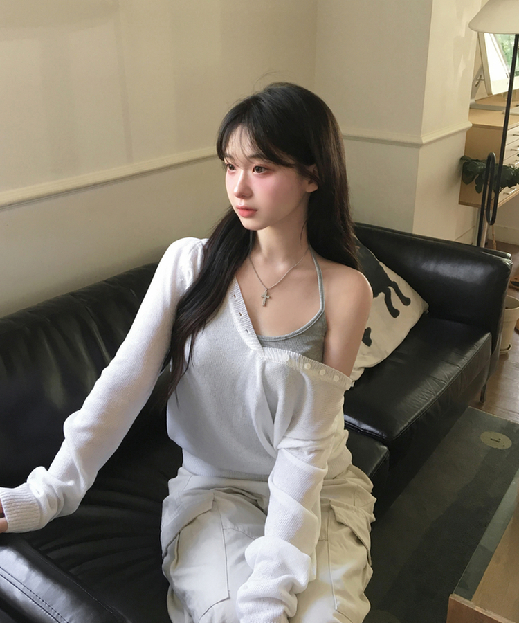 ボタンヘンリーディープVネックルーズニット IVORY