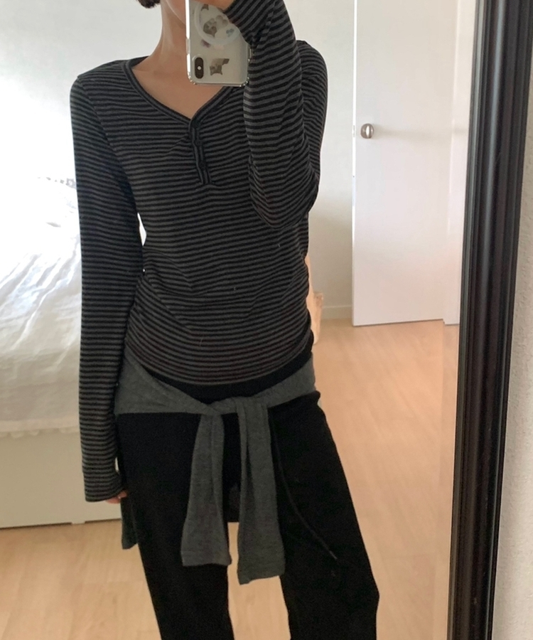 スリムボタンヘンリーネックストライプTシャツ BLACK
