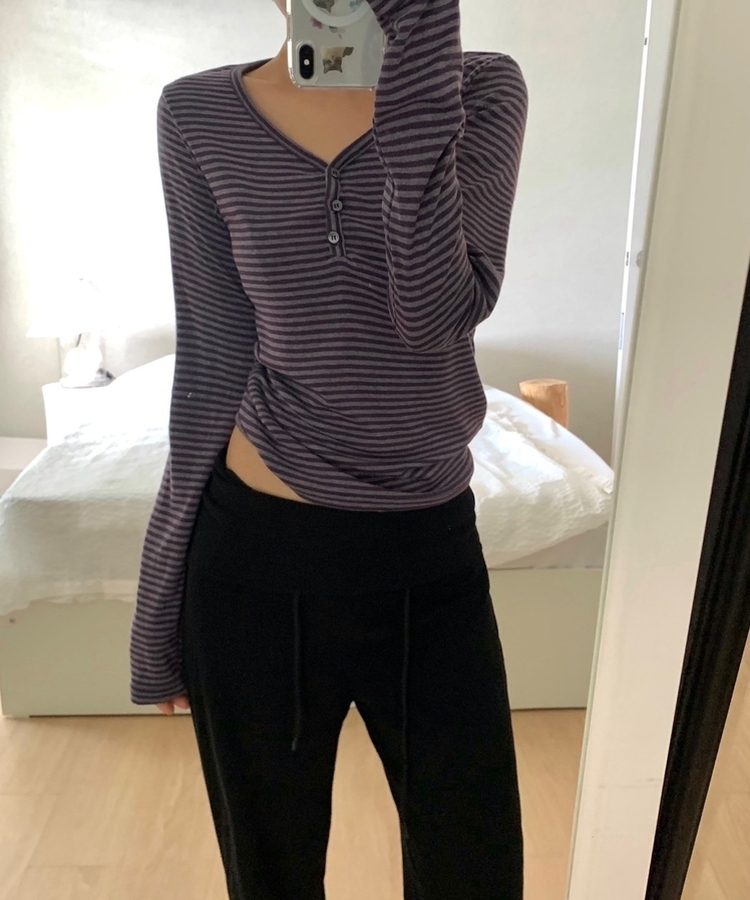 スリムボタンヘンリーネックストライプTシャツ PURPLE
