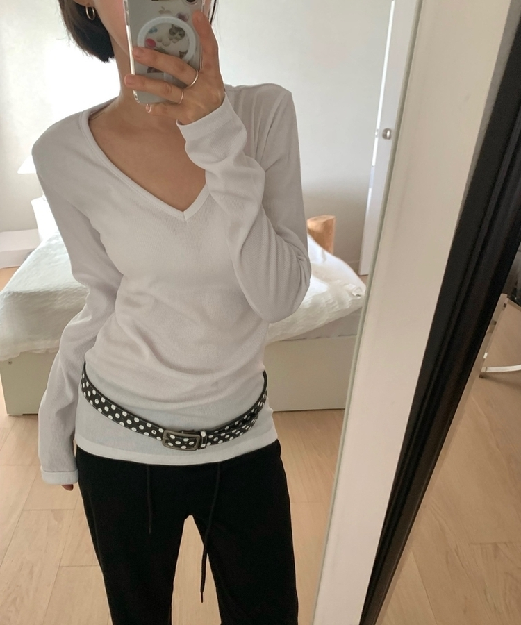 レイヤードVネックスリム長袖Tシャツ WHITE
