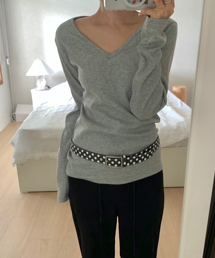 レイヤードVネックスリム長袖Tシャツ MELANGE