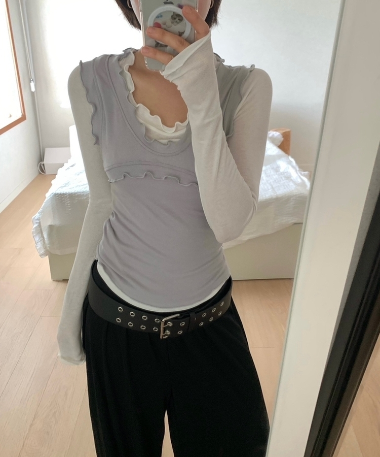 【SET】メロウキャミソール＋ストレッチ長袖Tシャツ IVORY