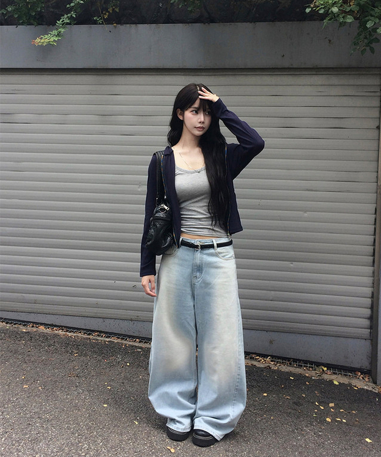 【カップ付き】シンプルストラップキャミソール GREY